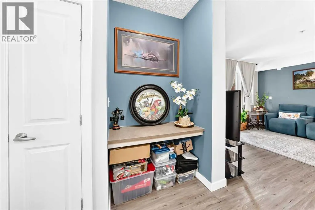 115, 156 Country Village Circle NE