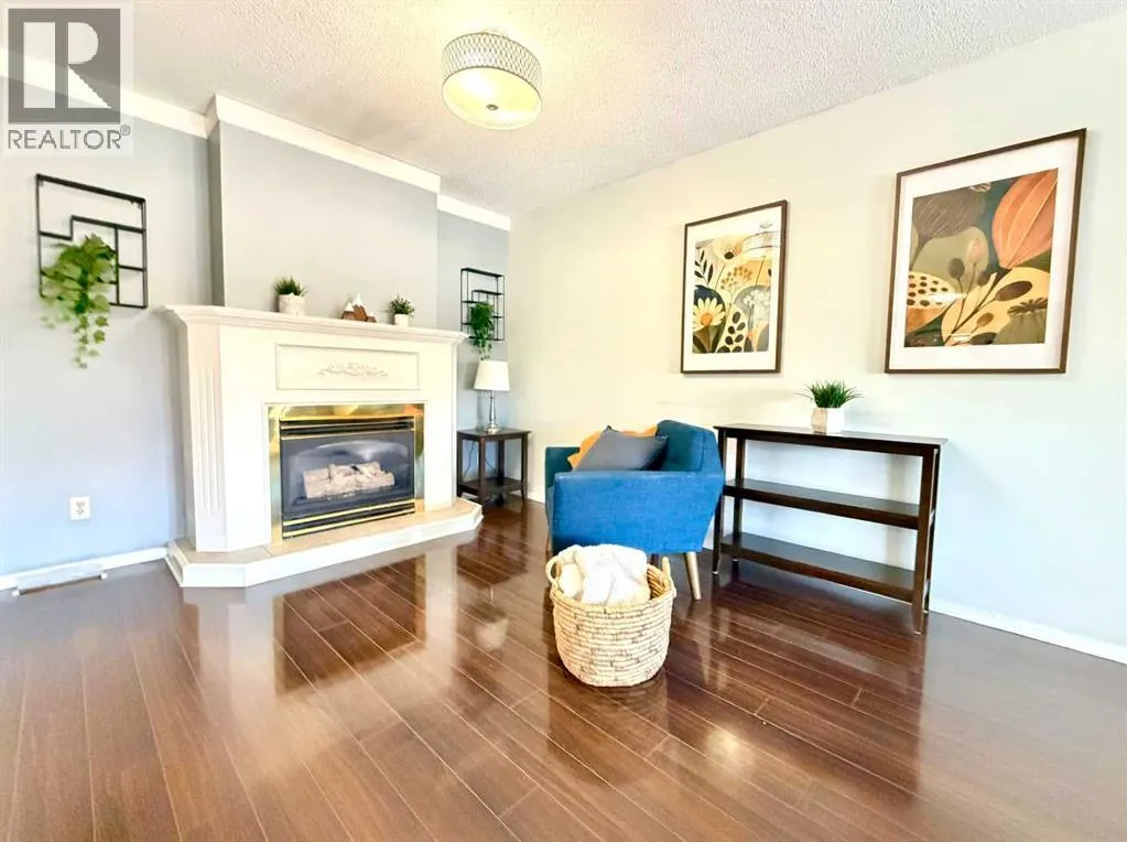 240 Ebert Close