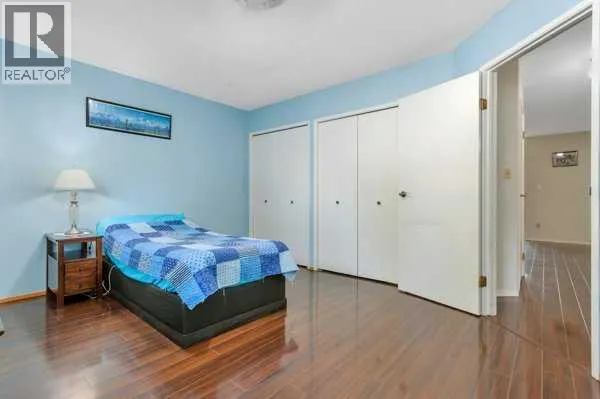 240 Ebert Close