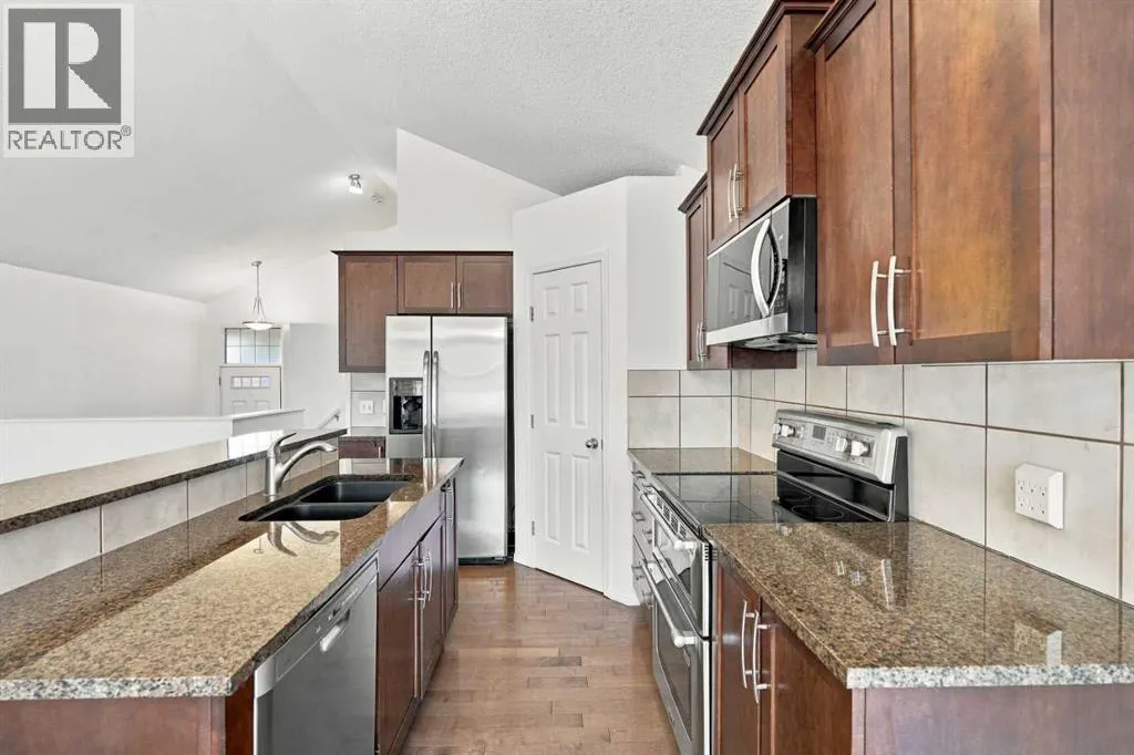 88 Copperstone Gardens SE