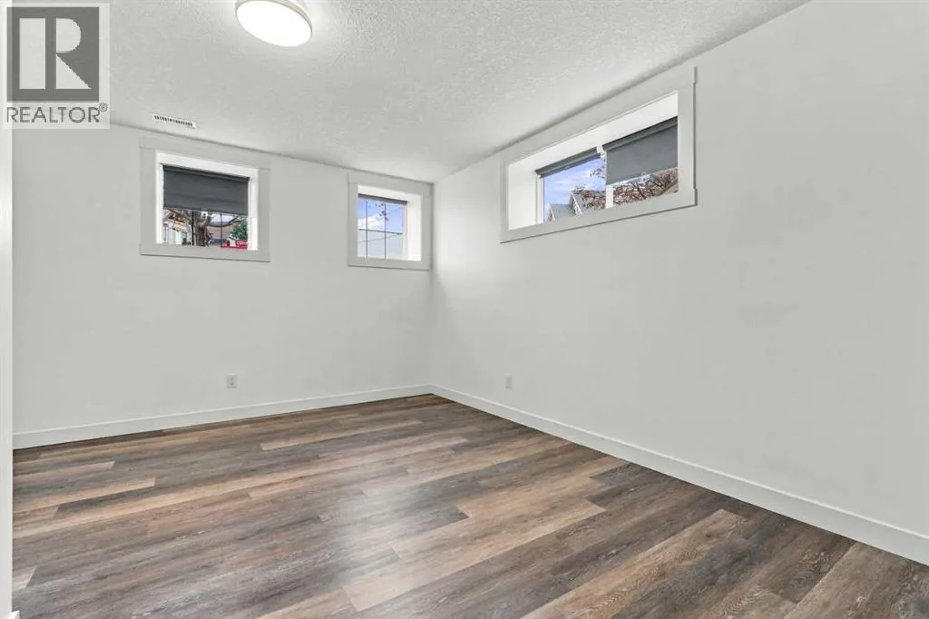 88 Copperstone Gardens SE