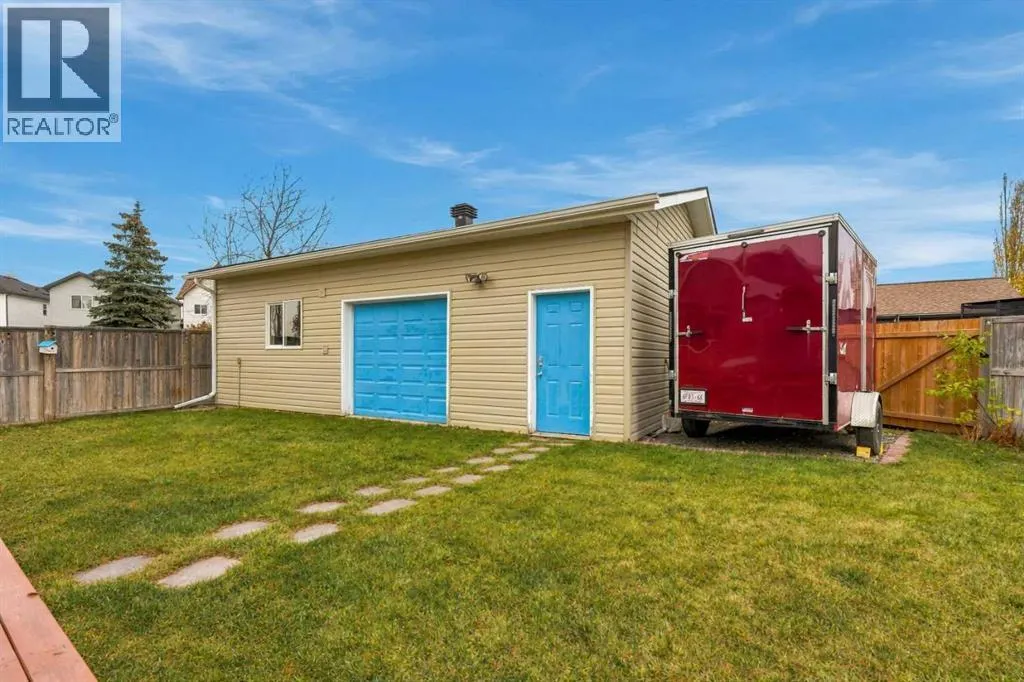 88 Copperstone Gardens SE