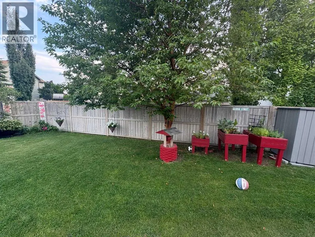 88 Copperstone Gardens SE