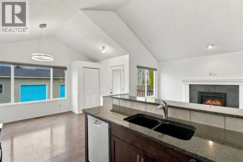 88 Copperstone Gardens SE