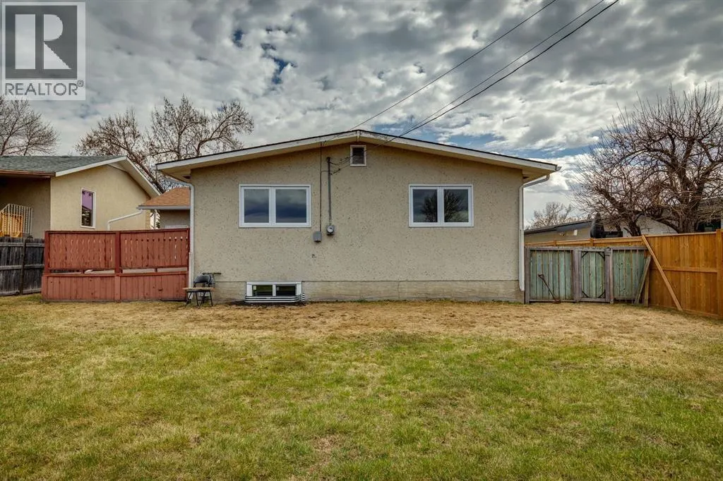 1212 Lake Sylvan Drive SE
