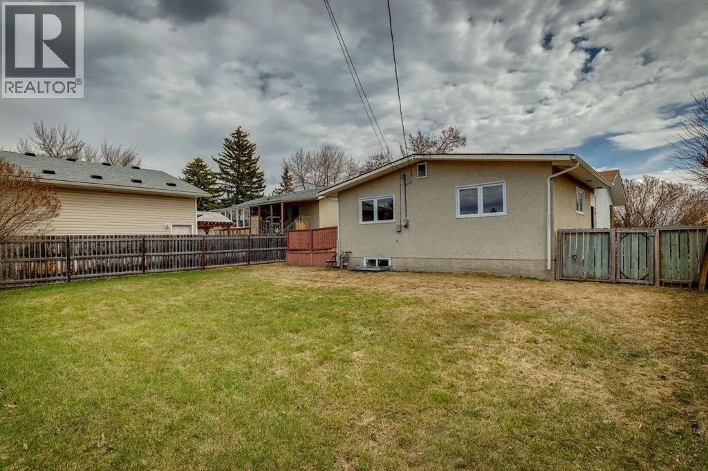 1212 Lake Sylvan Drive SE