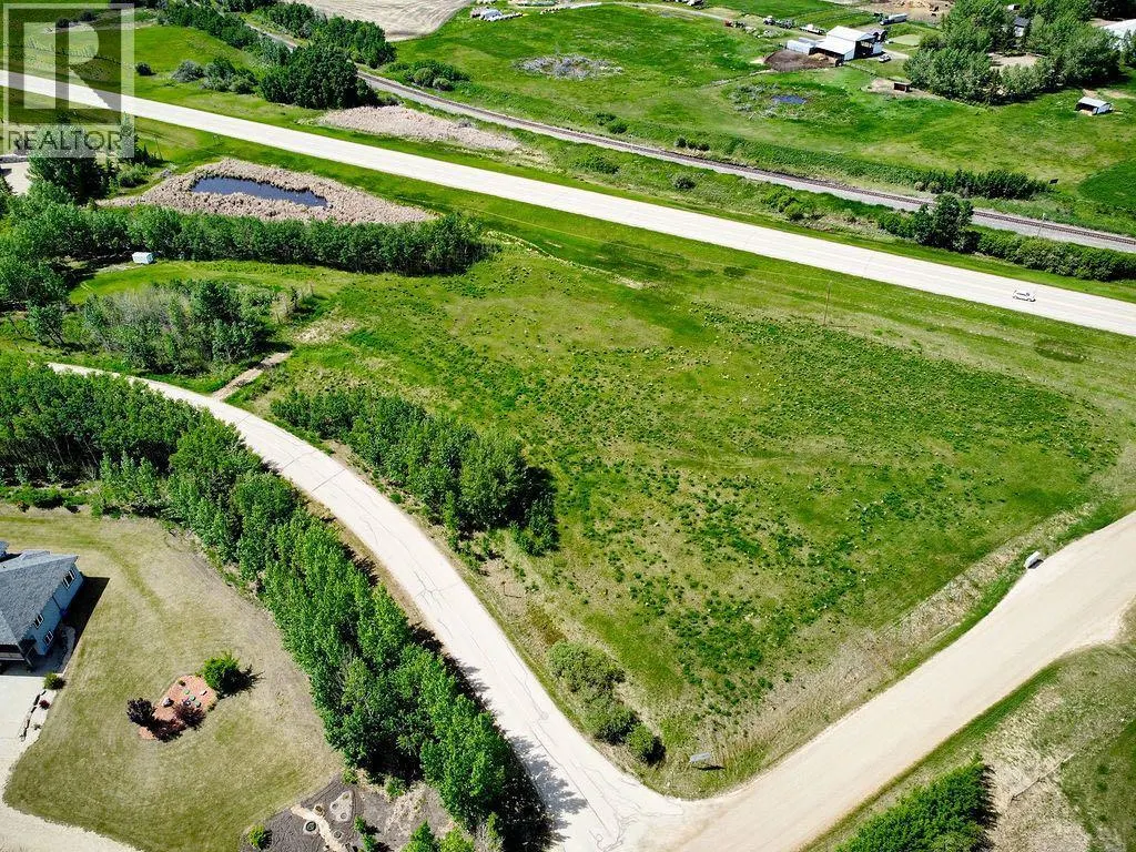 102,  46520 Range Road 213