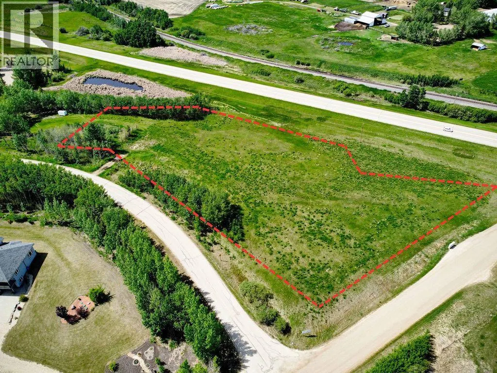 102,  46520 Range Road 213