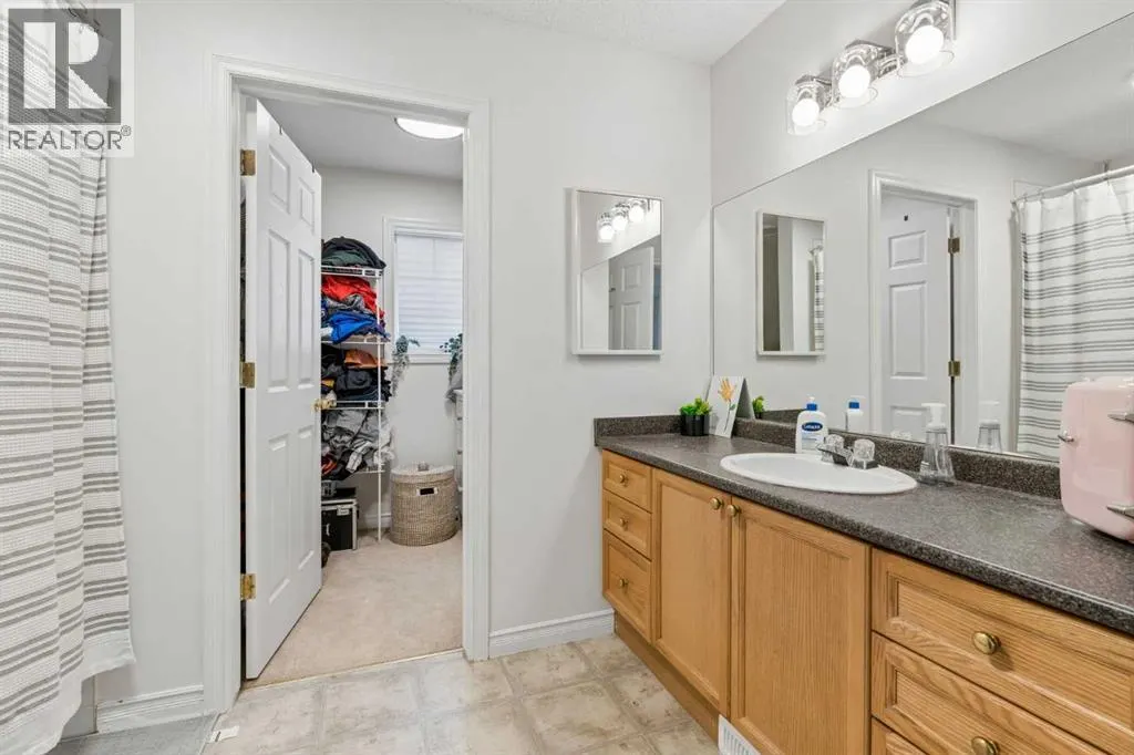 89 Crystalridge Close