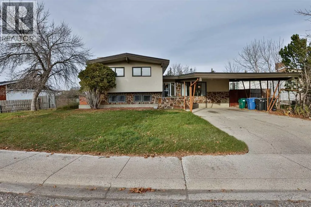 21 Lafayette Crescent