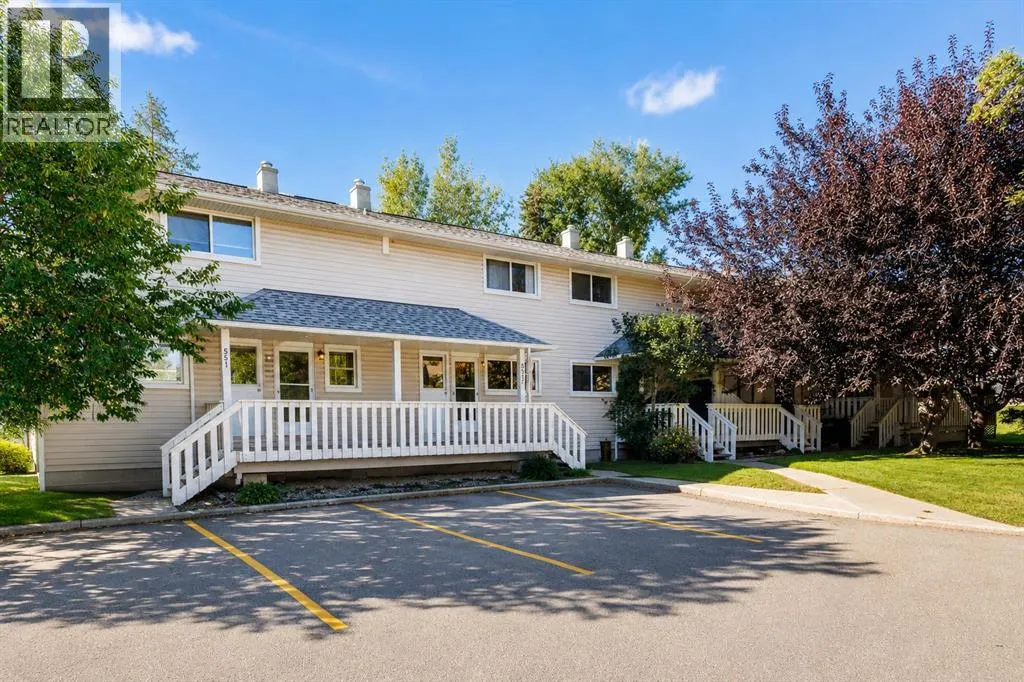 554 Killarney Glen Court SW