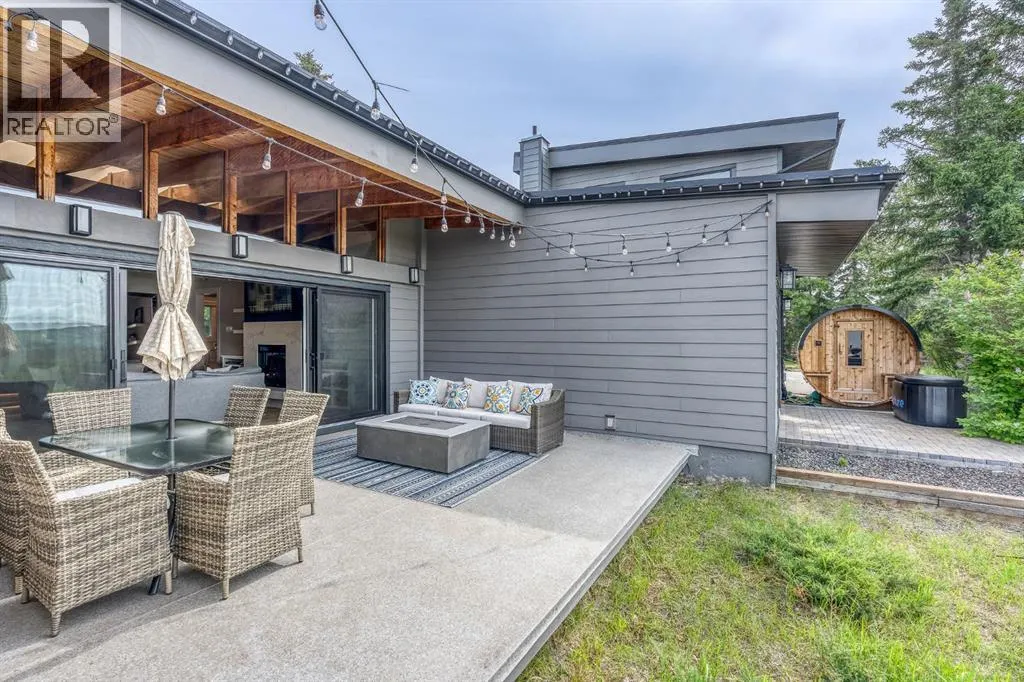 183 Pinebrook Way SW