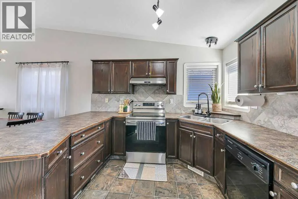 35 Jepsen Crescent