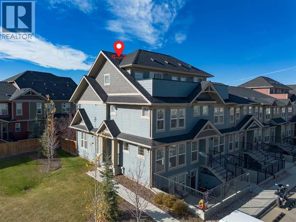 237 Cranbrook Square SE