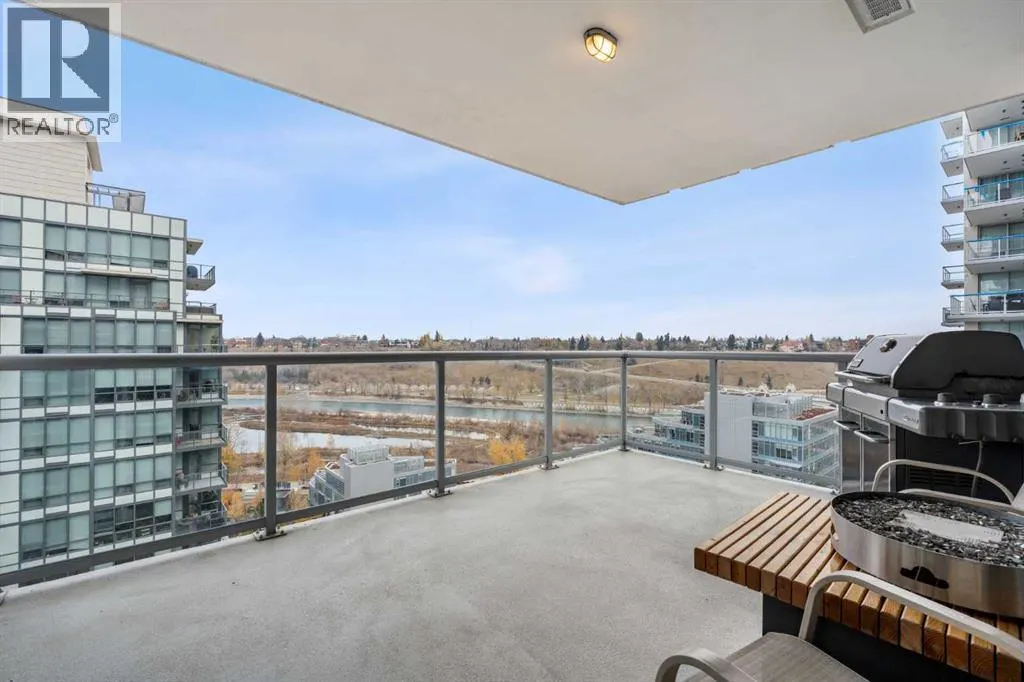 1423, 222 Riverfront Avenue SW