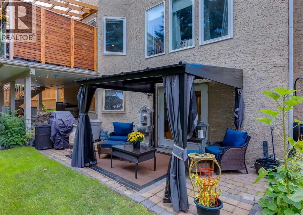 492 Silvergrove Gardens NW