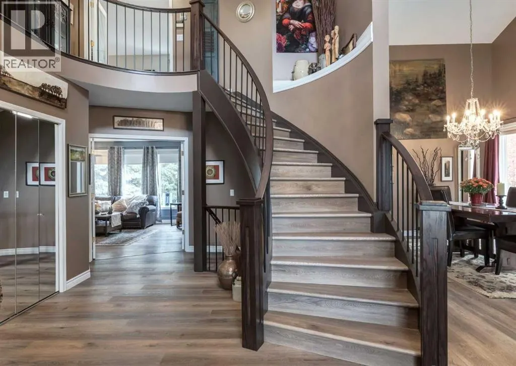 492 Silvergrove Gardens NW