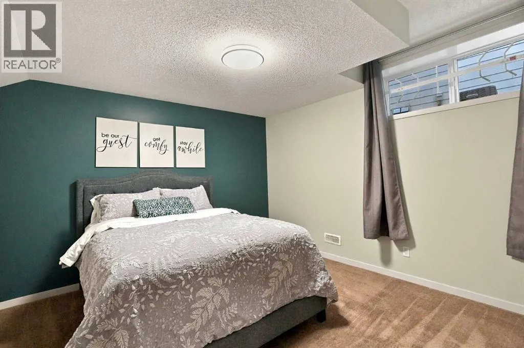 24 Auburn Sound Terrace SE