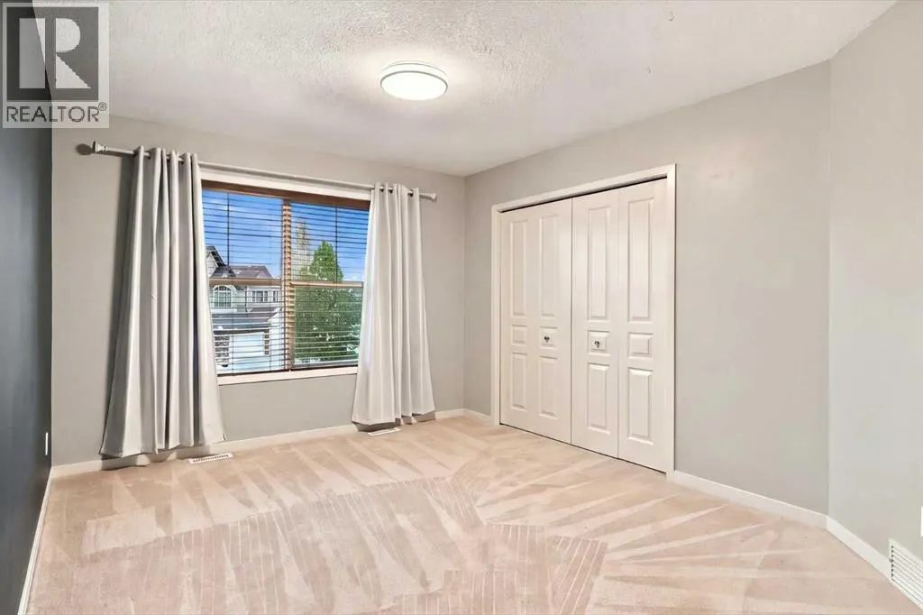 24 Auburn Sound Terrace SE
