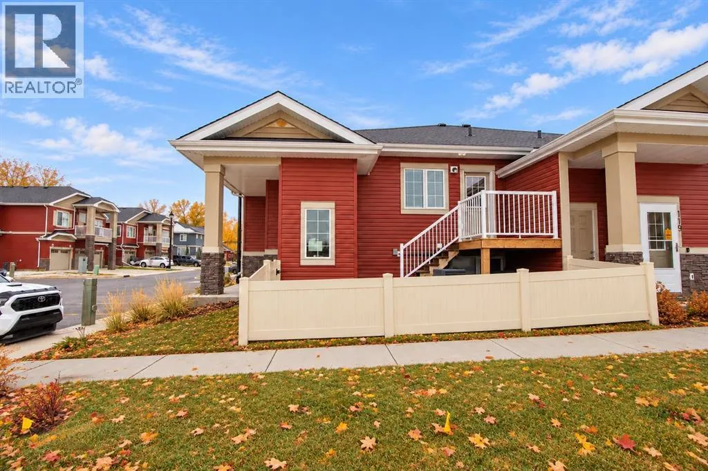 121 Golden Crescent