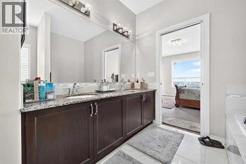 40 Sherwood Manor NW