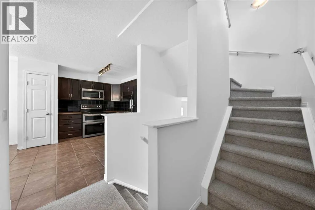 99 Copperfield Court SE