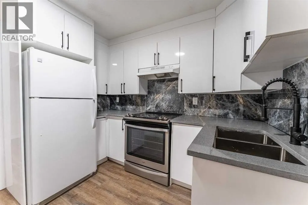 6 Covewood Park NE