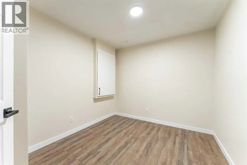 6 Covewood Park NE
