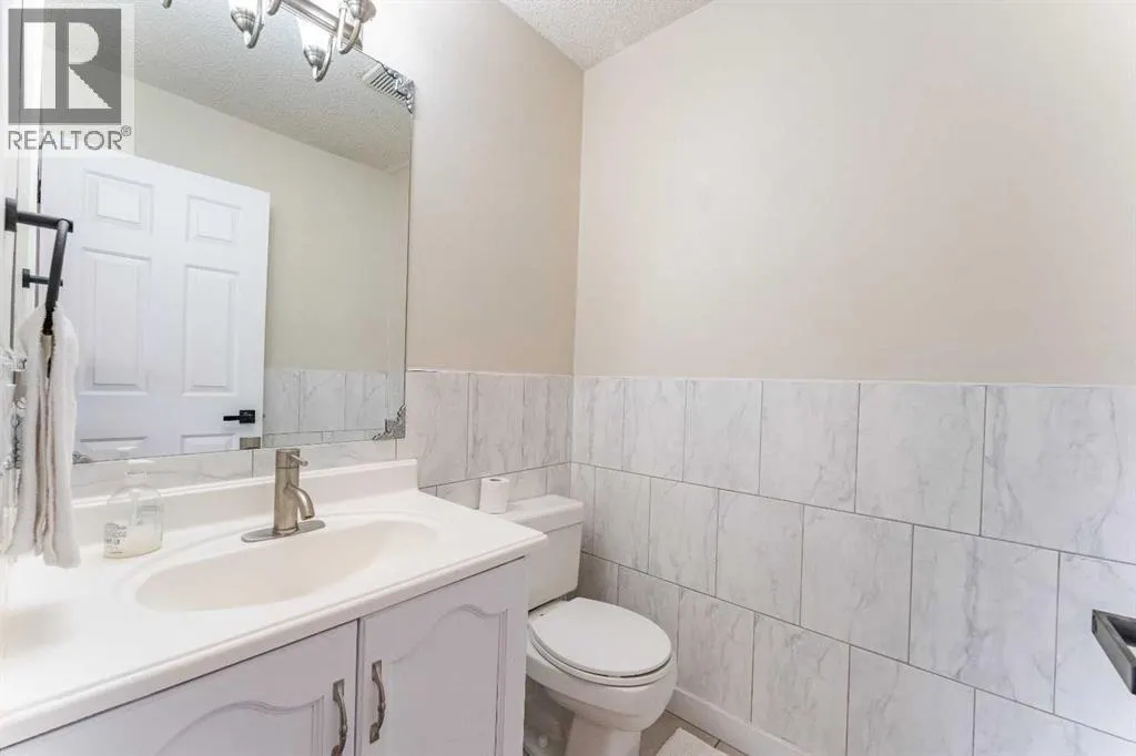 6 Covewood Park NE
