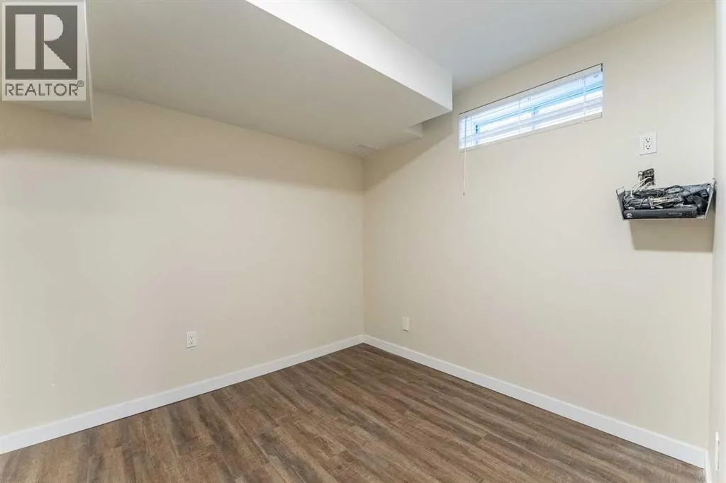 6 Covewood Park NE