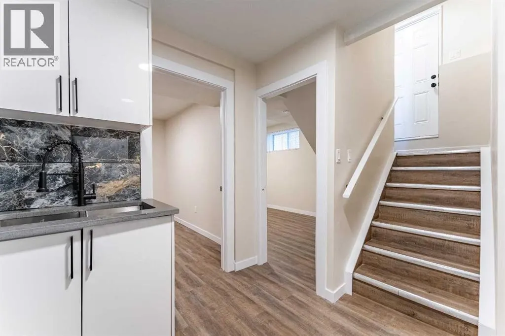 6 Covewood Park NE