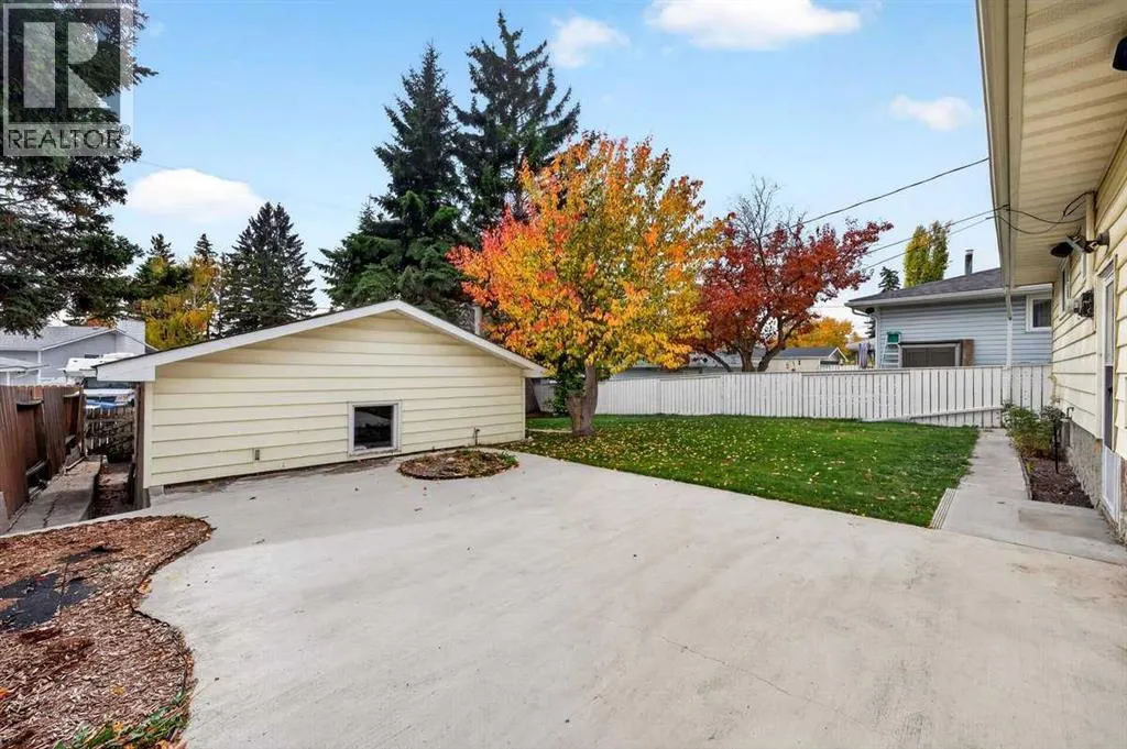 255 Huntridge Way NE