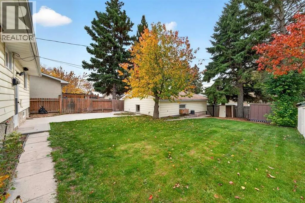 255 Huntridge Way NE