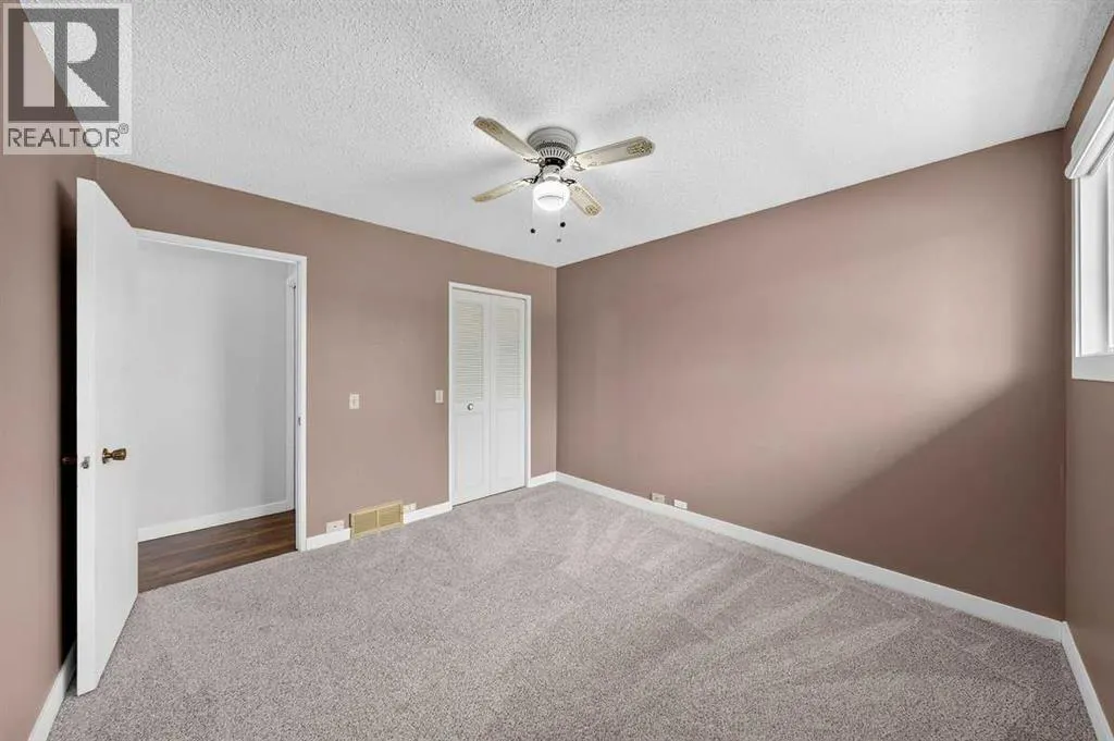255 Huntridge Way NE