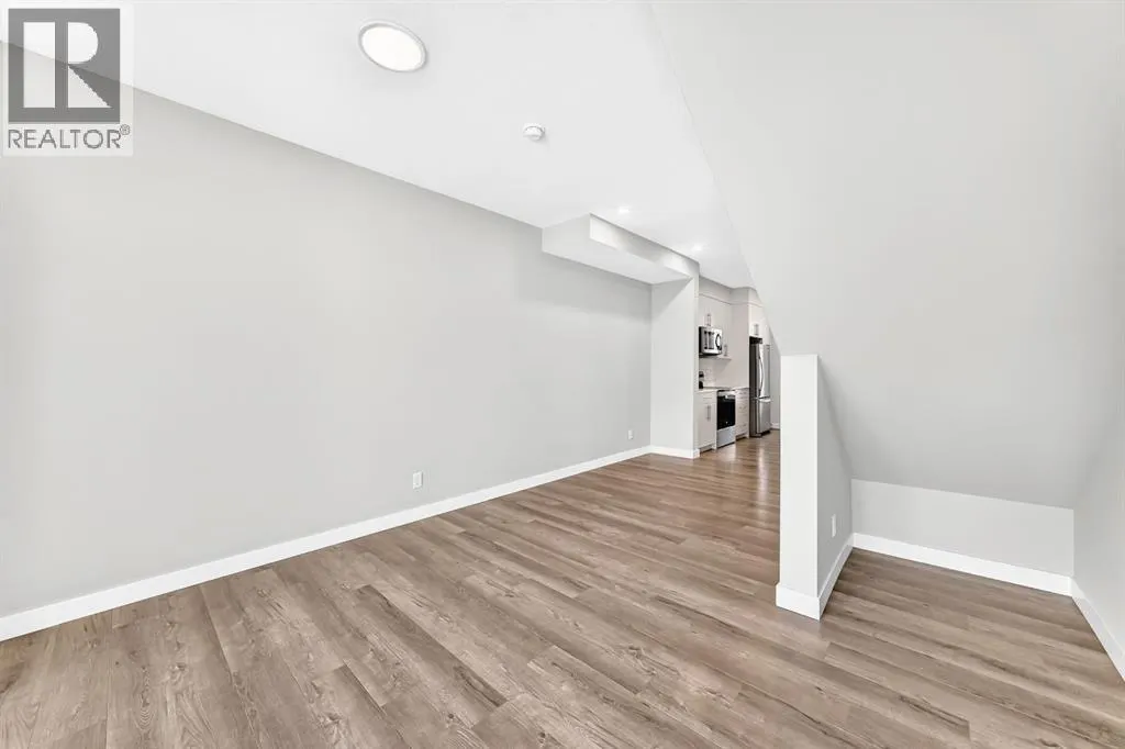 311 Evanscrest Square NW