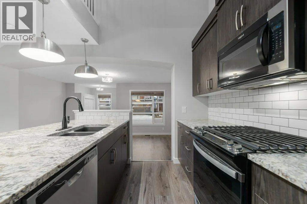 102 Seton Grove SE