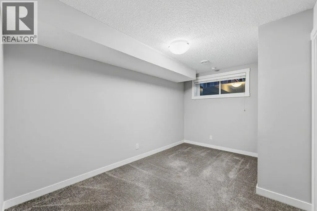 102 Seton Grove SE