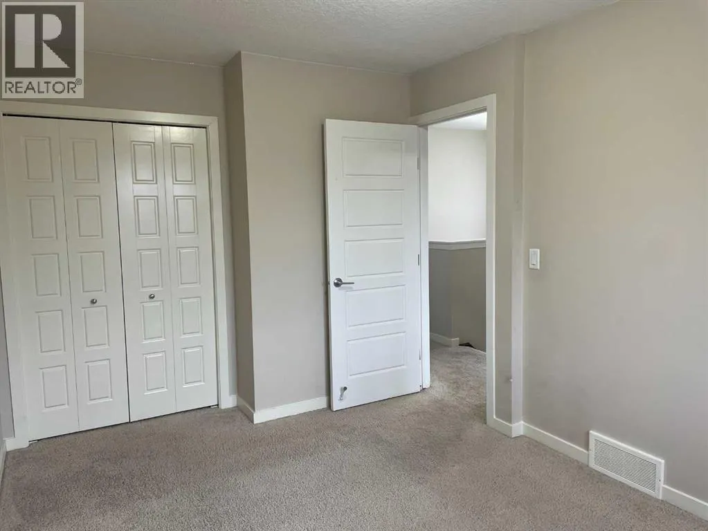 222 Saddlelake Terrace NE