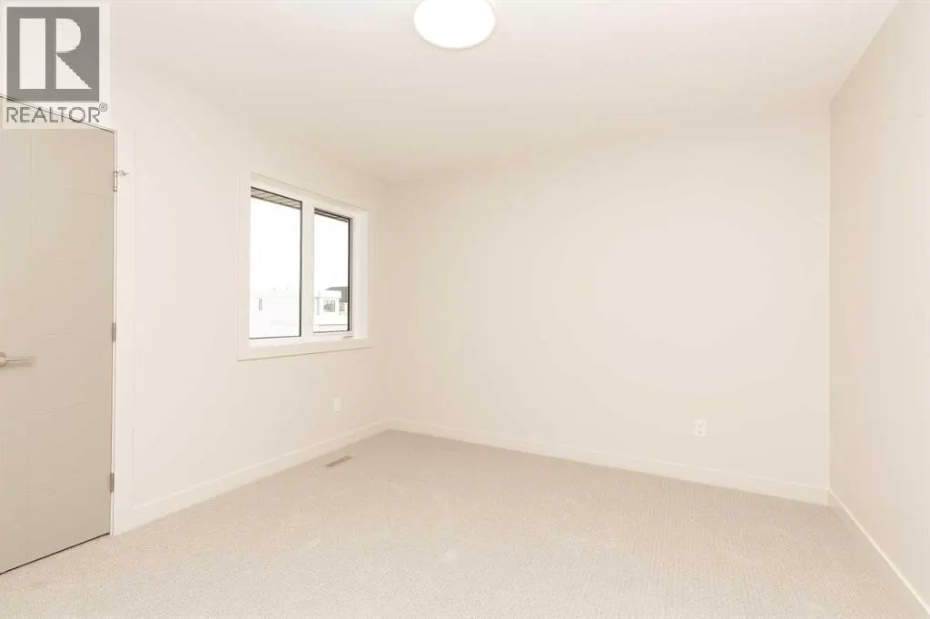 1276 Abitibi Road W