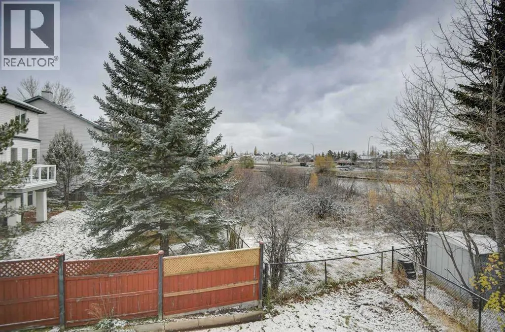 109 Bridlecreek Green SW