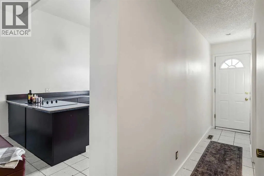 442 Brae Glen Crescent SW