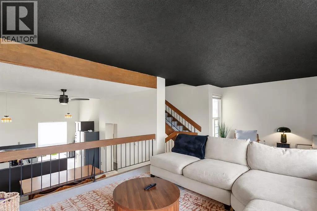442 Brae Glen Crescent SW