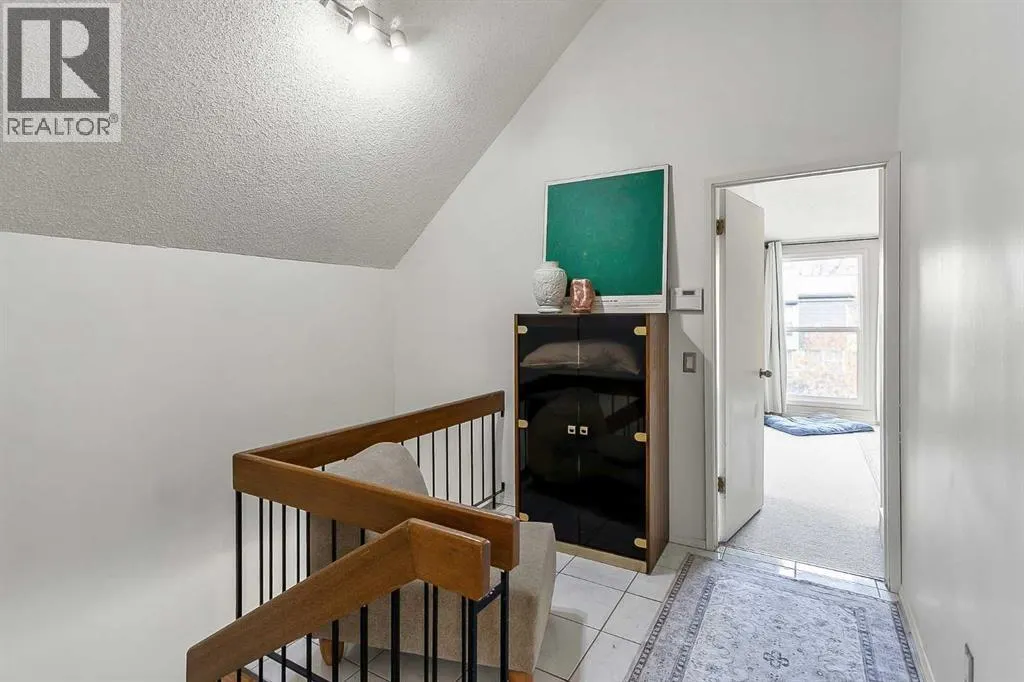 442 Brae Glen Crescent SW
