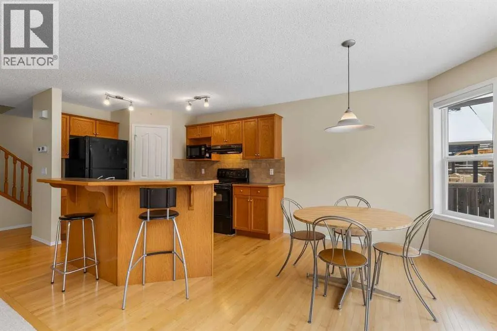 303 Springborough Way SW