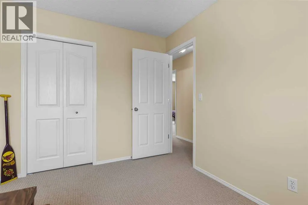 303 Springborough Way SW