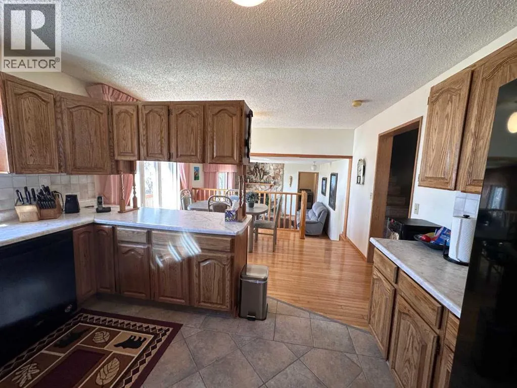 13428 Lakeland Drive