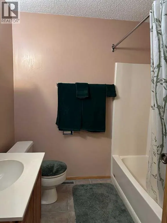 13428 Lakeland Drive