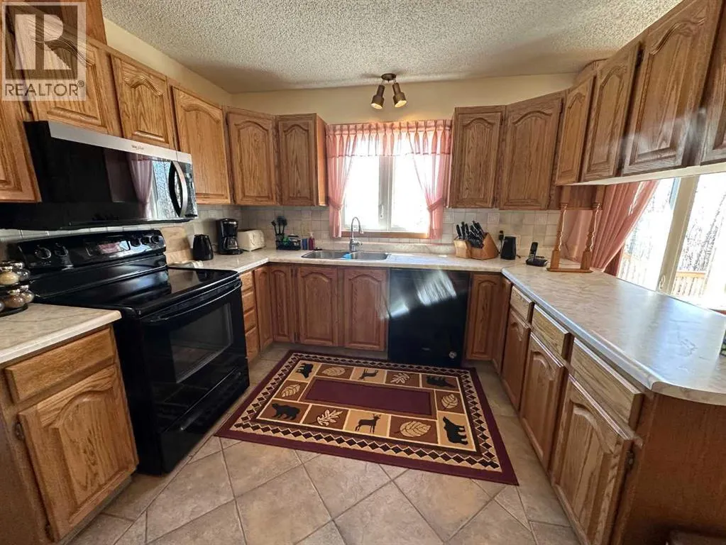 13428 Lakeland Drive