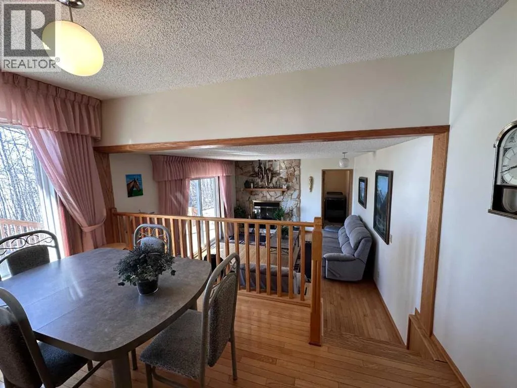 13428 Lakeland Drive