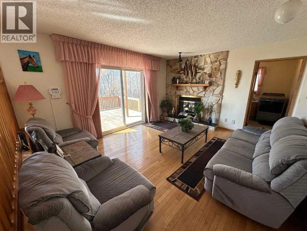 13428 Lakeland Drive